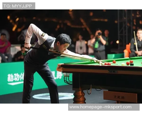 丁俊晖与马克金世锦赛巅峰对决精彩回顾与赛况分析