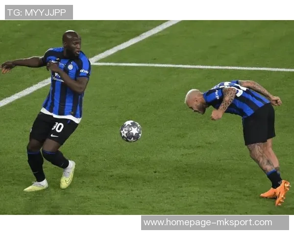 卢卡库的逆袭之路:从英超巨星到国际赛场的传奇归来 卢卡库的逆袭之路:从英超巨星到国际赛场的传奇归来