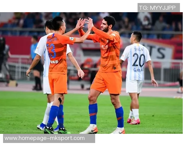 富力与鲁能激战精彩视频回顾全场进球瞬间与精彩时刻尽在其中